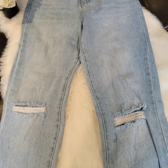 BP Nordstrom  Slashed Mom Jean - Picture 10 of 11